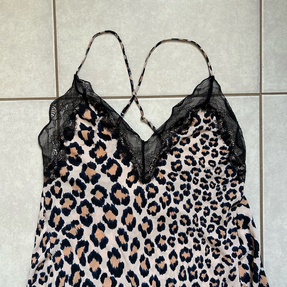 Victoria's Secret Very Sexy leopard print chemise slip dress - Picture 5 of 9